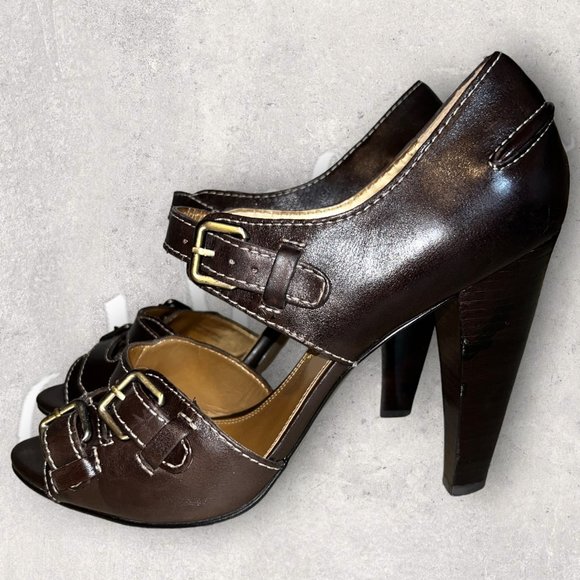 Tahari TA-Darryl Heels - Sz 8.5 - Picture 4 of 7